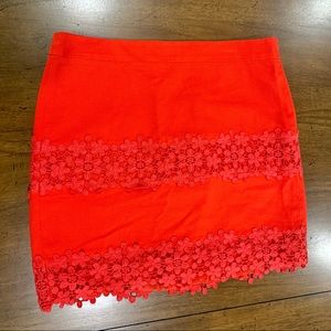 JCREW | Red textured mini skirt 😍